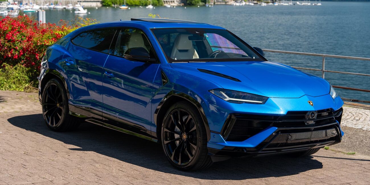 Luxury Car Rental Como